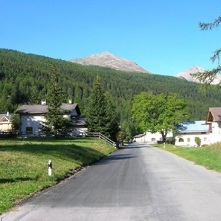 Fuldera Daint Chasa Zanoli Whg Im Zweiten Stock Luaran gambar